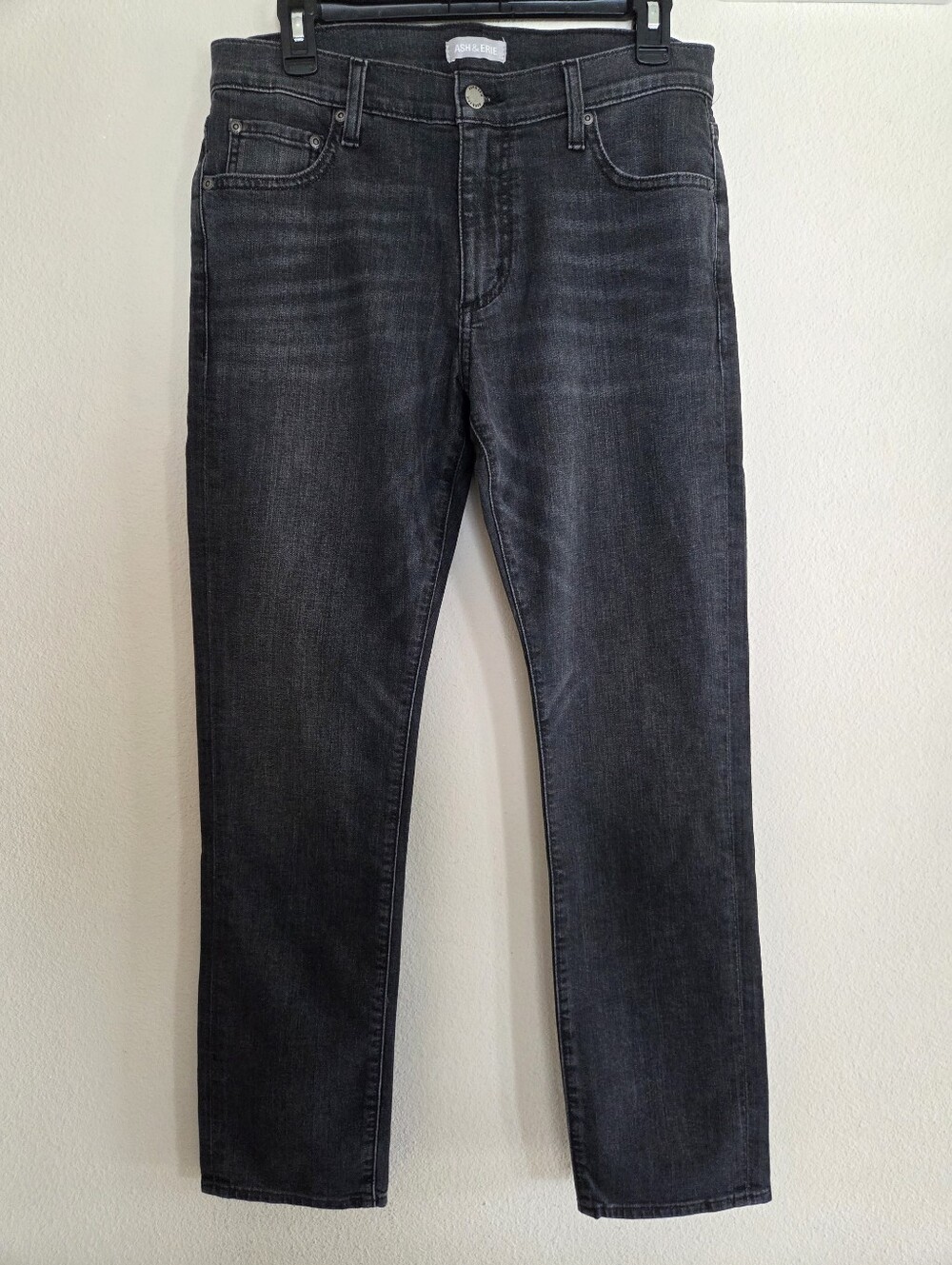 Ash & Erie Mens Essential Jeans Size 30×29 New Condition Granite